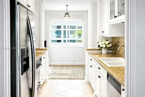 141 Crandon Boulevard Key Biscayne FL 33149