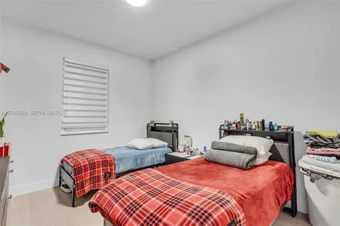 12586 NW 22nd Place Miami FL 33167