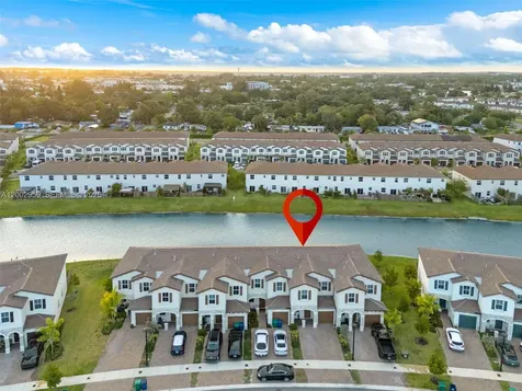 12586 NW 22nd Place Miami FL 33167