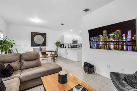 12586 NW 22nd Place Miami FL 33167