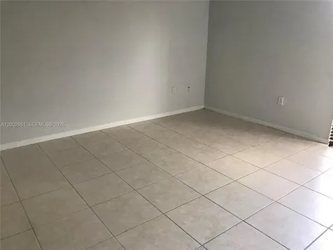 7075 NW 186th Street Hialeah FL 33015