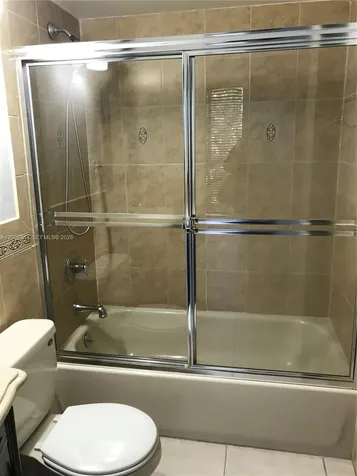 7075 NW 186th Street Hialeah FL 33015