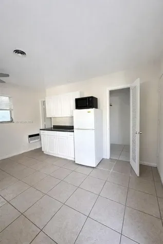 2051 NE 25th Avenue Pompano Beach FL 33062