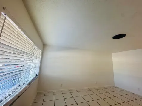 2051 NE 25th Avenue Pompano Beach FL 33062