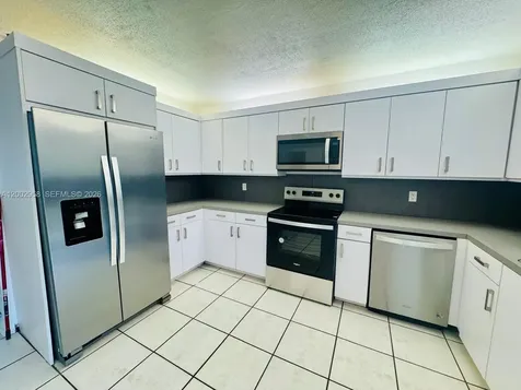 2051 NE 25th Avenue Pompano Beach FL 33062