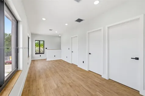 4717 SW 32nd Avenue Dania Beach FL 33312