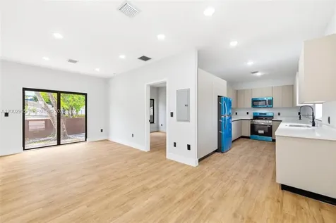 4717 SW 32nd Avenue Dania Beach FL 33312
