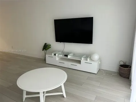 19390 Collins Avenue Sunny Isles Beach FL 33160