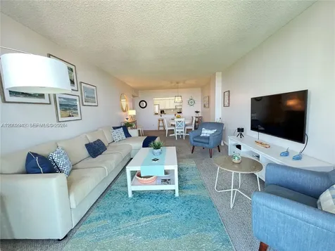 19380 Collins Avenue Sunny Isles Beach FL 33160