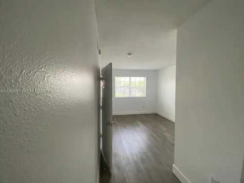 Pembroke Pines FL 33025