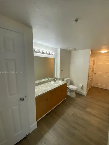 Pembroke Pines FL 33025