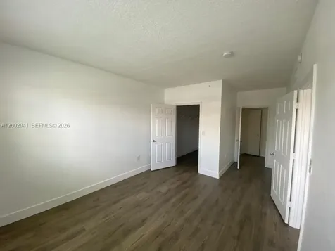 Pembroke Pines FL 33025