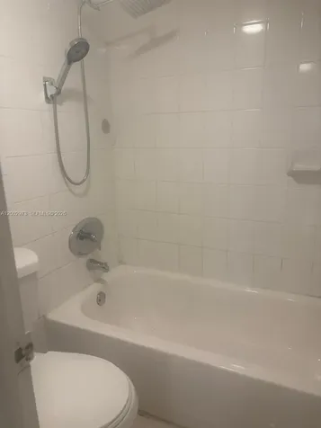 6950 W 6th Avenue Hialeah FL 33014