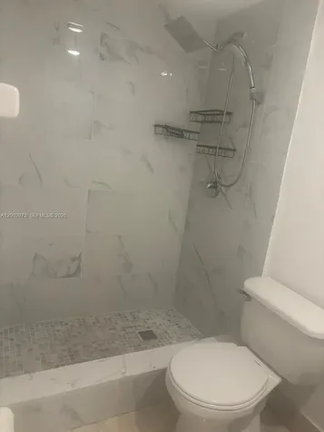 6950 W 6th Avenue Hialeah FL 33014