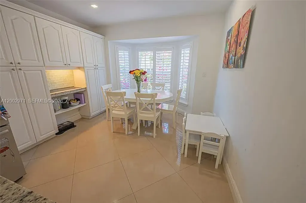 1135 W Lake Street Hollywood FL 33019