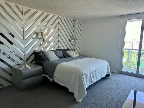 100 Bayview Drive Sunny Isles Beach FL 33160