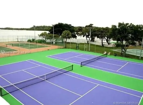 100 Bayview Drive Sunny Isles Beach FL 33160