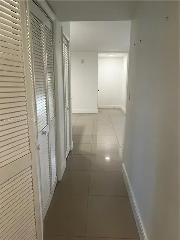 9350 SW 77th Avenue Miami FL 33156