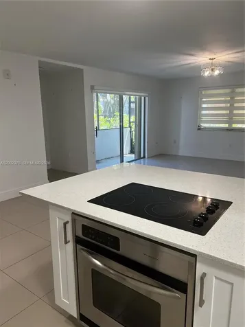 9350 SW 77th Avenue Miami FL 33156