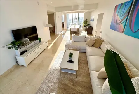15901 Collins Avenue Sunny Isles Beach FL 33160