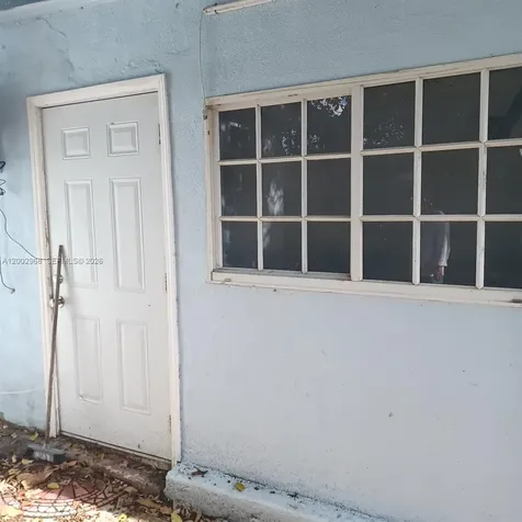 5250 NW 24th Avenue Miami FL 33142