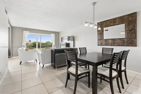 Pembroke Pines FL 33025