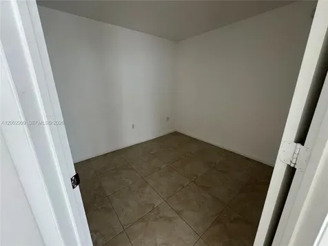 253 NE 2nd Street Miami FL 33132