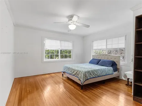 2724 NW 19th Avenue Miami FL 33142