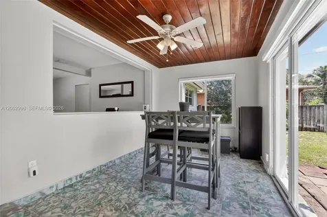 172 NW 116th Street Miami FL 33168