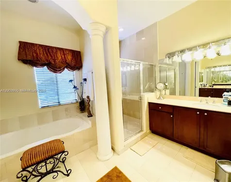 7553 SW 188th Terrace Cutler Bay FL 33157