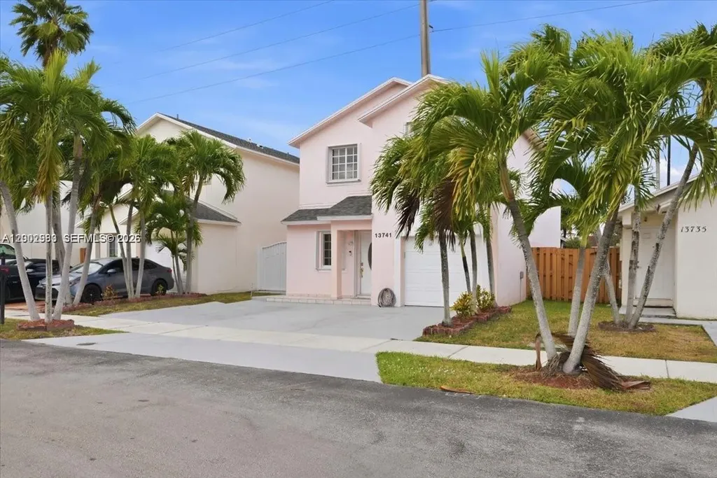 13741 SW 160th Terrace Miami FL 33177