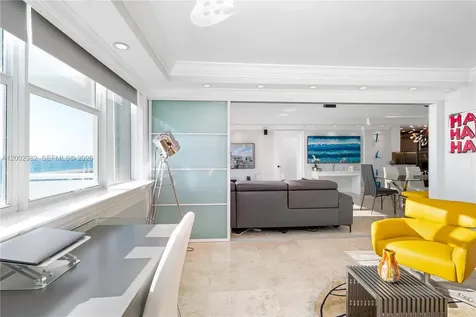3140 S Ocean Drive (Avail 7/15-11/15 Flex) Hallandale Beach FL 33009