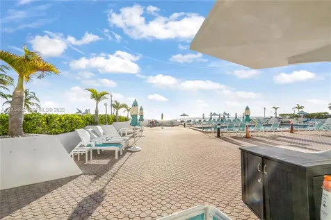 3140 S Ocean Drive (Avail 7/15-11/15 Flex) Hallandale Beach FL 33009