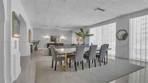 3140 S Ocean Drive (Avail 7/15-11/15 Flex) Hallandale Beach FL 33009