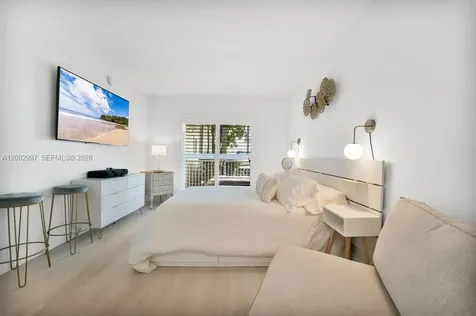 240 Galen Drive Key Biscayne FL 33149