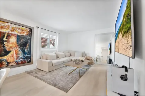 240 Galen Drive Key Biscayne FL 33149