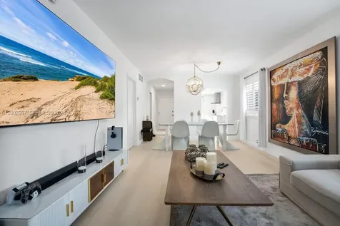 240 Galen Drive Key Biscayne FL 33149