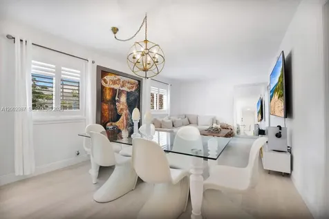 240 Galen Drive Key Biscayne FL 33149