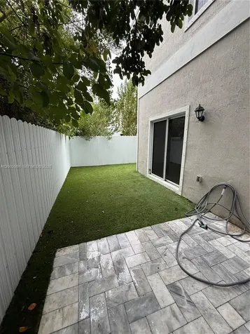 1743 SE 9th Terrace Homestead FL 33034