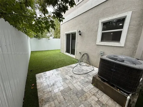 1743 SE 9th Terrace Homestead FL 33034