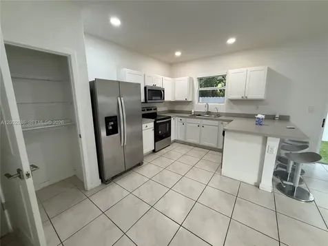 1743 SE 9th Terrace Homestead FL 33034