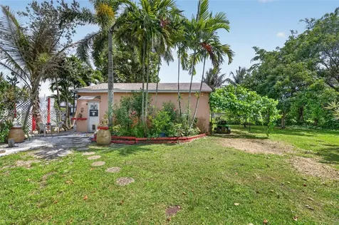 1490 NW 8th Street Homestead FL 33030