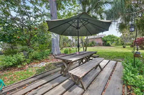 1490 NW 8th Street Homestead FL 33030