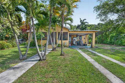 1490 NW 8th Street Homestead FL 33030
