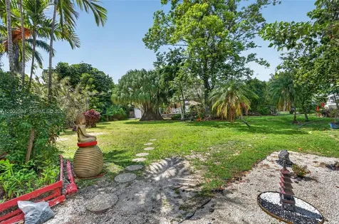 1490 NW 8th Street Homestead FL 33030
