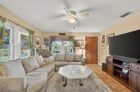 1490 NW 8th Street Homestead FL 33030