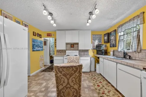1490 NW 8th Street Homestead FL 33030