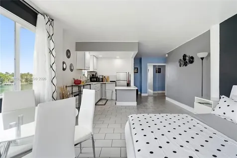6484 Indian Creek Drive Miami Beach FL 33141