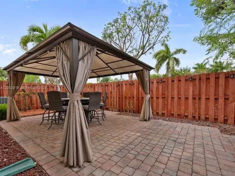 8875 SW 227th Terrace Cutler Bay FL 33190