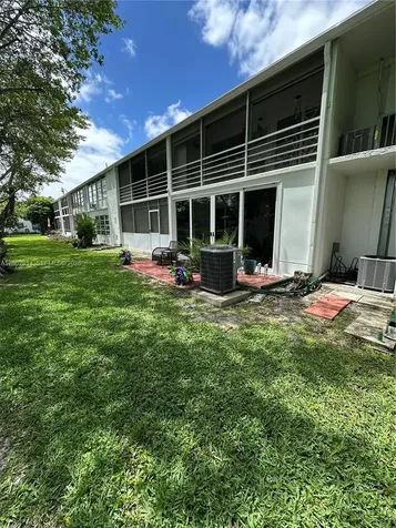 2 Tilford A Deerfield Beach FL 33442